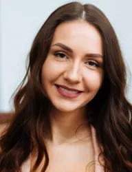 Ellie M., verified DoMyHomework writer
