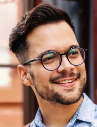 Eric H., verified DoMyHomework writer