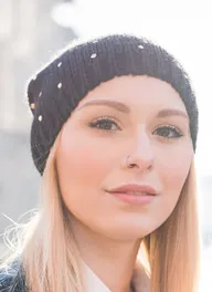Lydia W., verified DoMyHomework writer